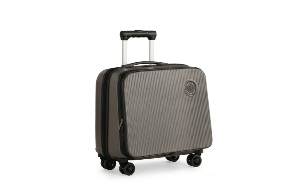 Spinnerz Cabin Luggage — Light Grey — Cabin Luggage